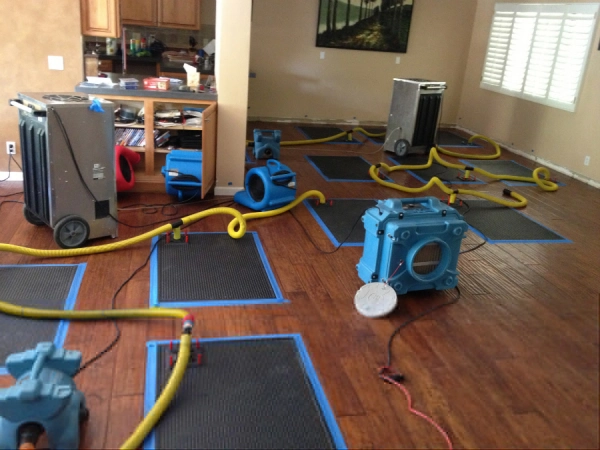 The Difference Between Water Mitigation and Restoration